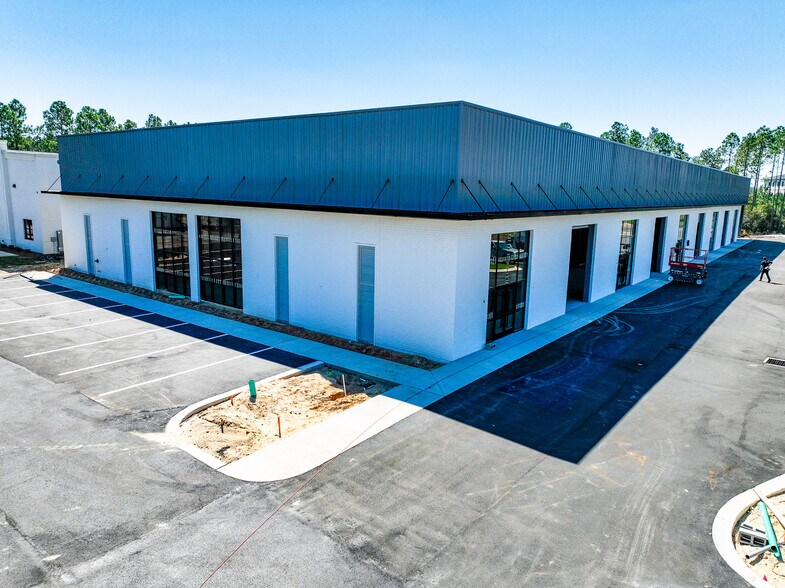 More Photos Of 321 Serenoa Rd, Santa Rosa Beach Warehouse For Lease
