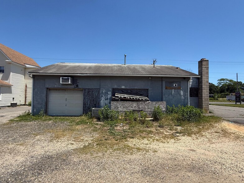 More Photos Of 63 E Bay Ave, Manahawkin Freestanding For Sale