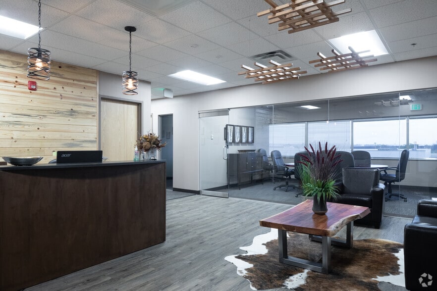 More Photos Of 750 W Hampden Ave, Englewood Unknown For Lease