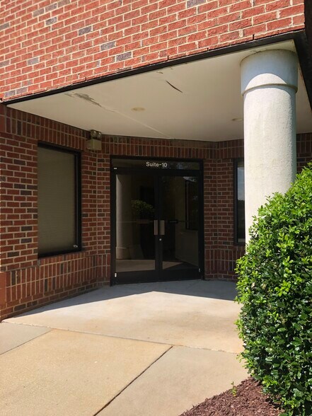More Photos Of 123 Capcom Ave, Wake Forest Medical For Lease