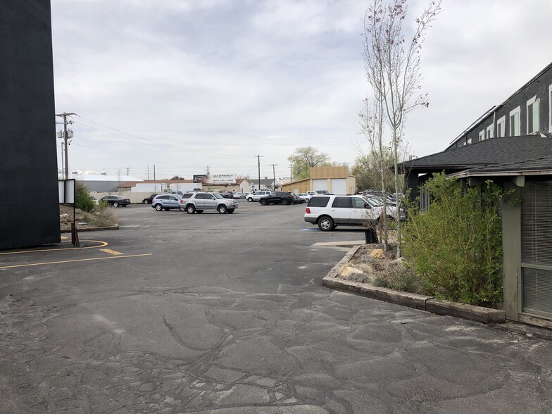 More Photos Of 640 N Main St, North Salt Lake Office For Sale