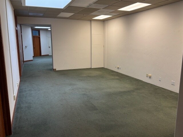 More Photos Of 5 Harris Ct, Monterey Unknown For Lease