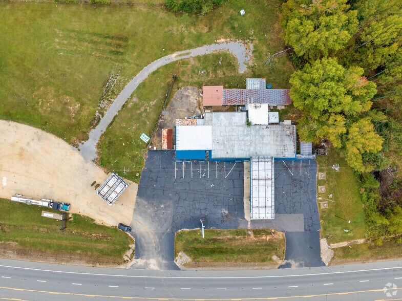 More Photos Of 7781 Highway 167 S, Sheridan Convenience Store For Lease