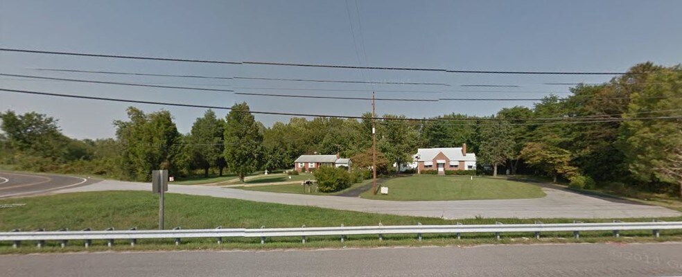 More Photos Of 6054 Gallant Green Rd, Hughesville Office For Sale