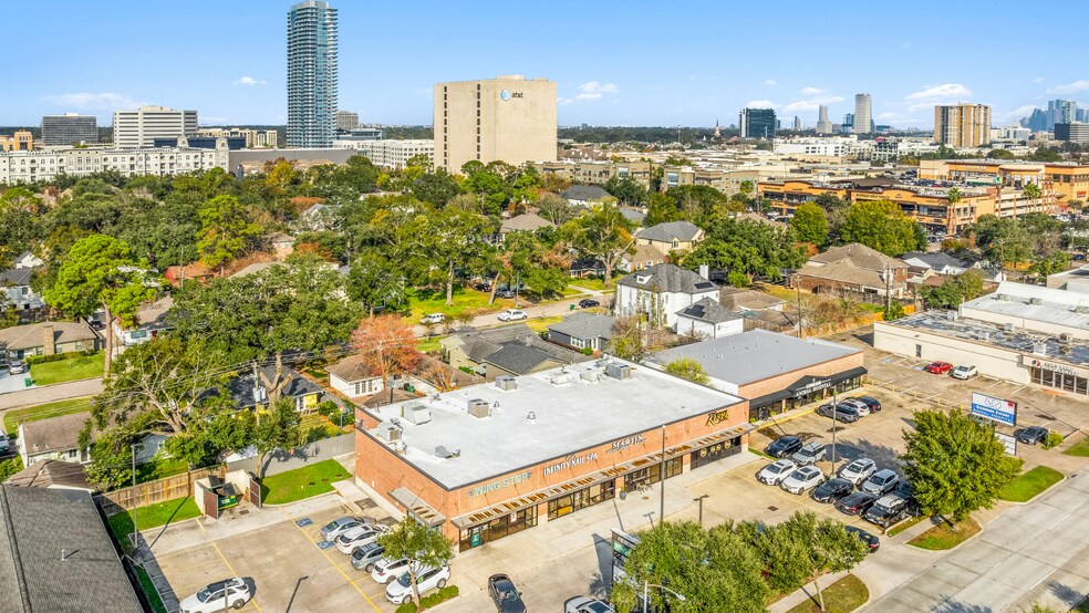 More Photos Of 4102 Richmond Ave, Houston Storefront For Sale