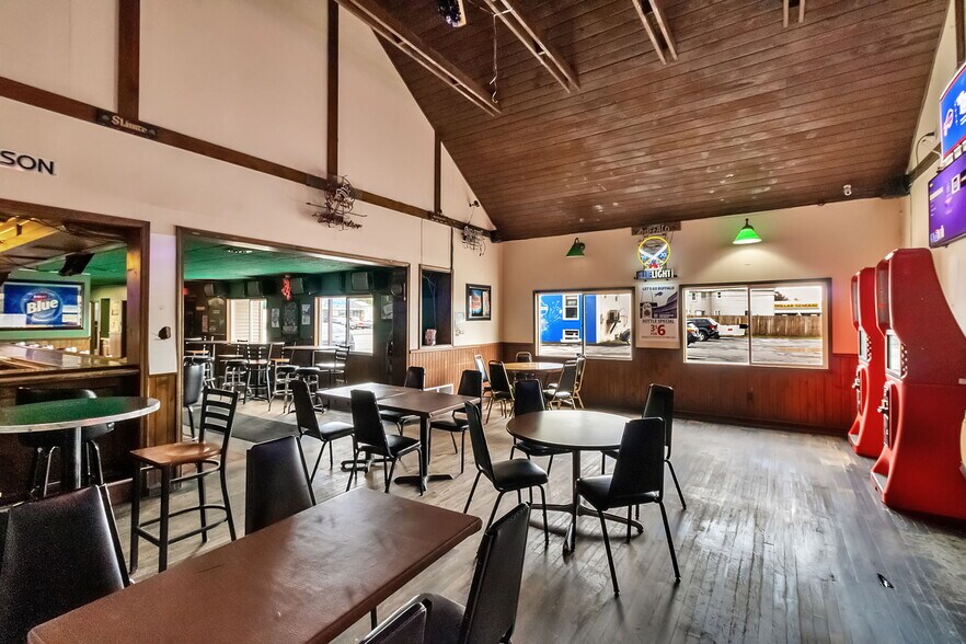 More Photos Of 2794 Harlem Rd, Cheektowaga Storefront Retail Residential For Sale