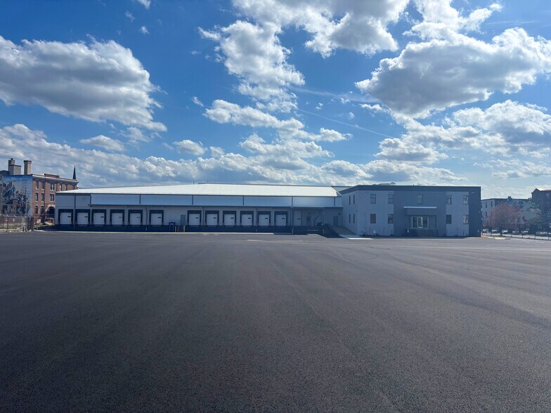 More Photos Of 1801 N 5th St, Philadelphia Distribution For Lease