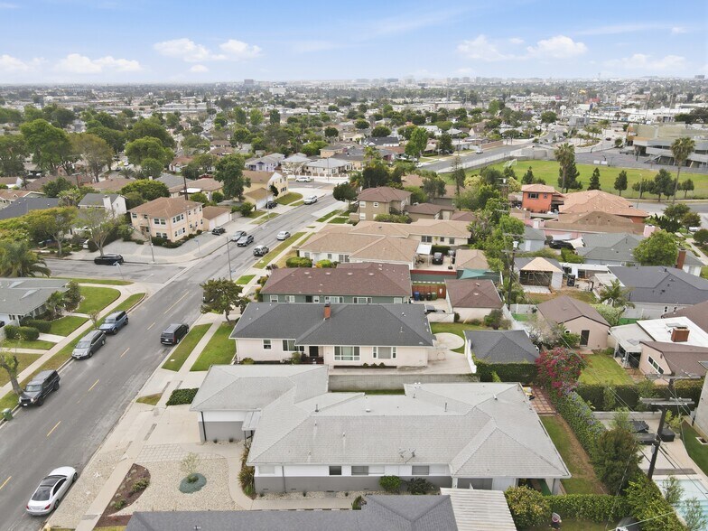 More Photos Of 6257 La Tijera Blvd, Los Angeles Multifamily For Sale