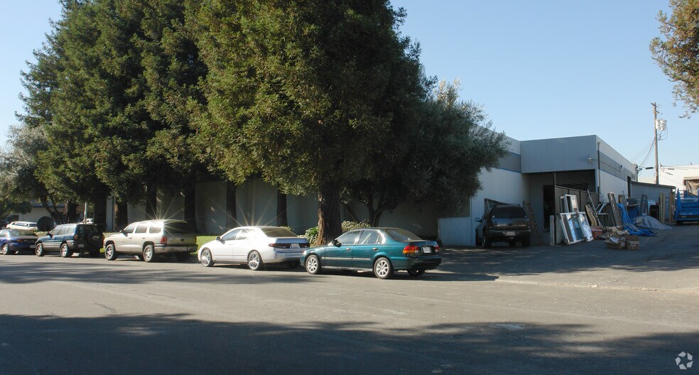 More Photos Of 605 Nuttman St, Santa Clara Manufacturing For Lease