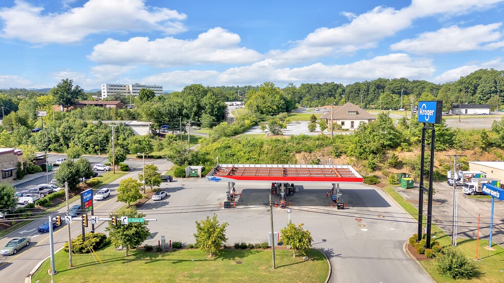 More Photos Of 1800 E Stone Dr, Kingsport Land For Sale