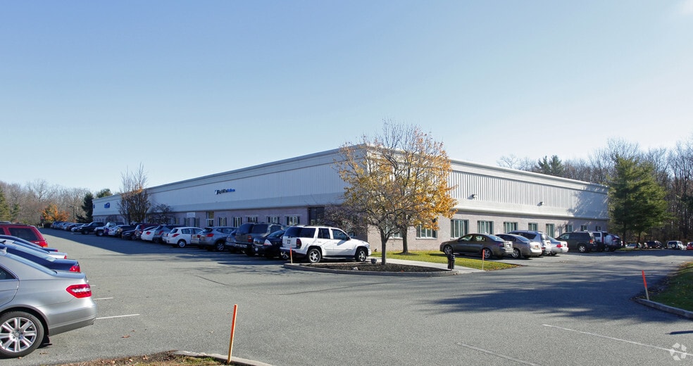 More Photos Of 100 Crystal Run Rd, Middletown Office For Lease