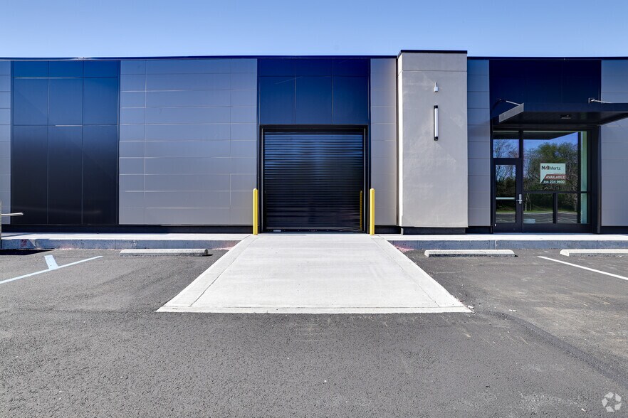 More Photos Of 1 Electronics Dr, Hamilton Light Manufacturing For Lease