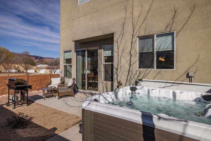 More Photos Of 673 W 470 N, Moab Specialty For Sale