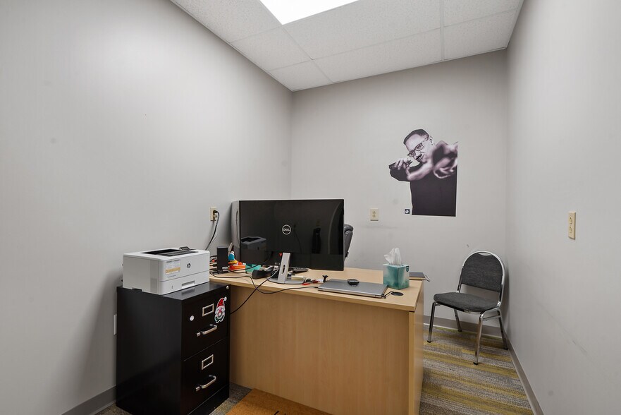 More Photos Of 91 E 1st St, Oswego Office For Sale