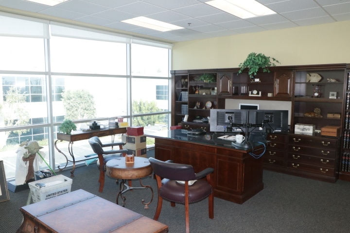 More Photos Of 2816 Columbia St, Torrance Light Distribution For Lease