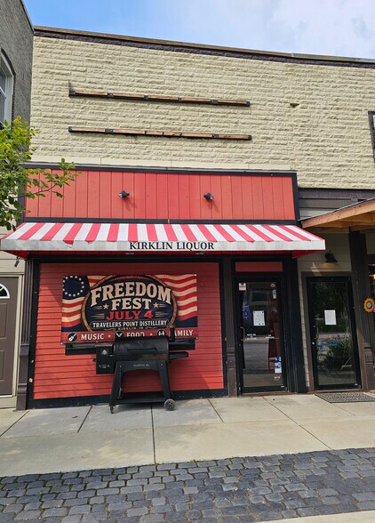 More Photos Of 106 S Main St, Kirklin Storefront For Lease