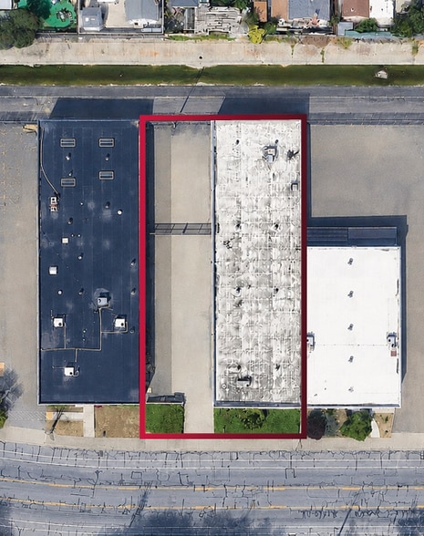 More Photos Of 14358-14386 Wicks Blvd, San Leandro Warehouse For Sale