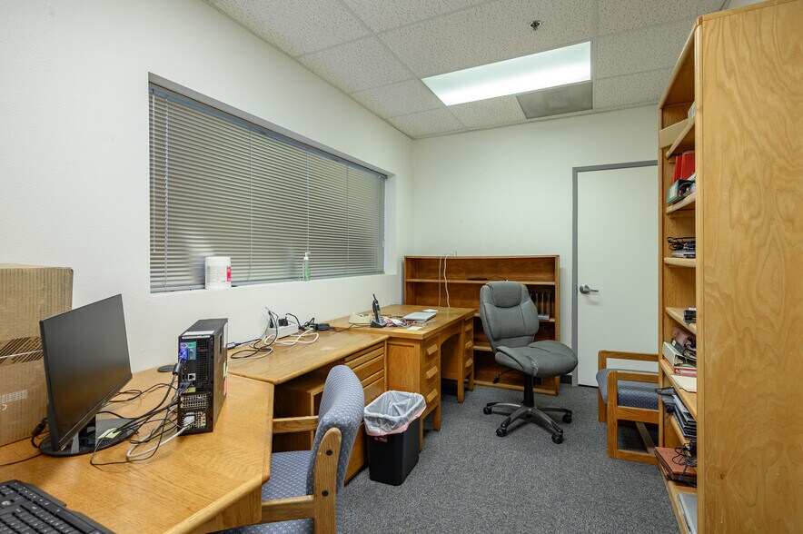 More Photos Of 308 N Villa Rd, Newberg Medical For Lease