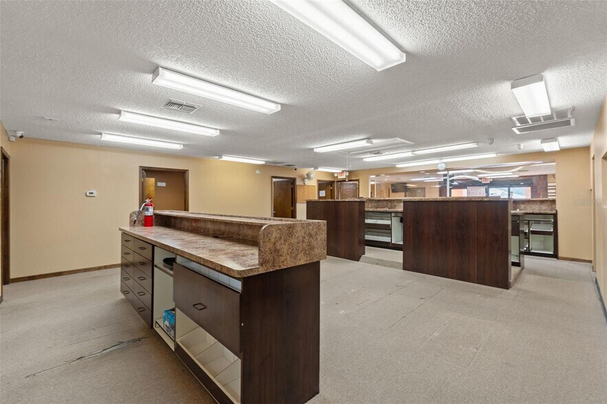 More Photos Of 10507 Spring Hill Dr, Spring Hill Medical For Lease