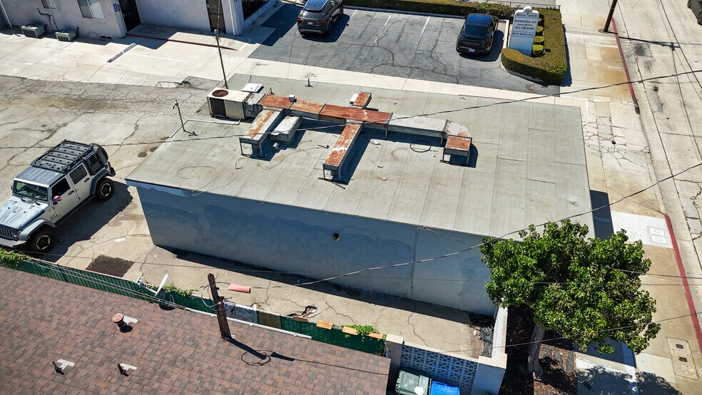 More Photos Of 605 W Beverly Blvd, Montebello Storefront Retail Residential For Sale