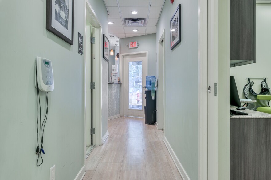 More Photos Of 200 Bloomfield St, Hoboken Storefront Retail Residential For Sale