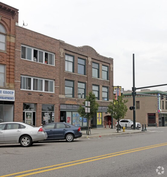 More Photos Of 2-4 N Saginaw St, Pontiac Storefront Retail Residential For Sale