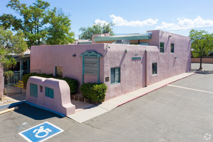 More Photos Of 4004 Carlisle Blvd NE, Albuquerque Coworking Space