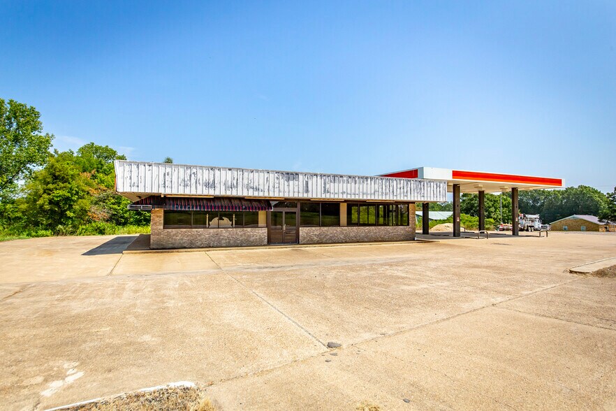 More Photos Of 140 E Reynolds Rd, Arkadelphia Convenience Store For Sale