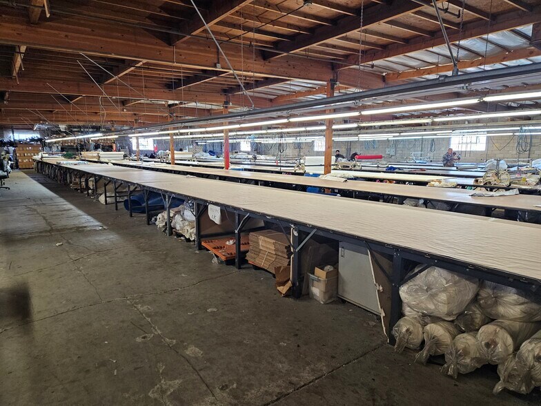 More Photos Of 2485 E Vernon Ave, Vernon Warehouse For Lease