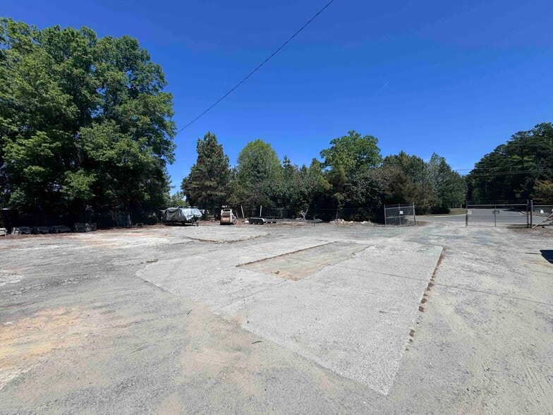 Primary Photo Of 4324 Matthews Indian Trail Rd, Indian Trail Industrial For Lease