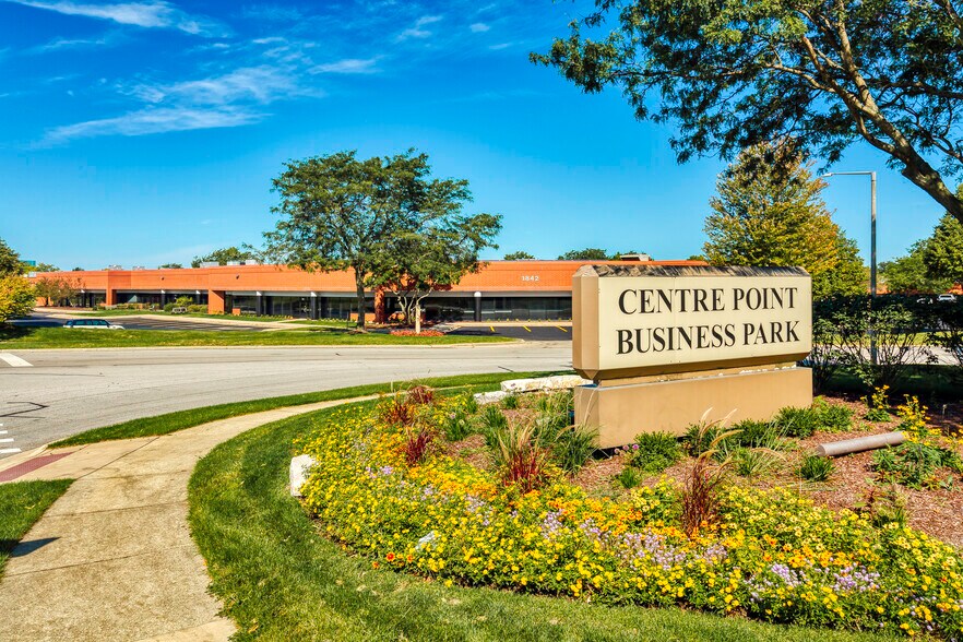 More Photos Of 1833 Centre Point Cir, Naperville Office For Lease