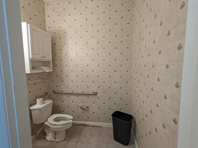 More Photos Of 2000 Bearcat Way, Morrisville Research And Development For Lease