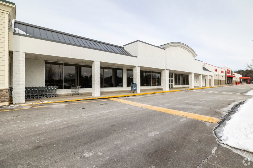 More Photos Of 253-269 Amherst St, Nashua General Retail For Lease