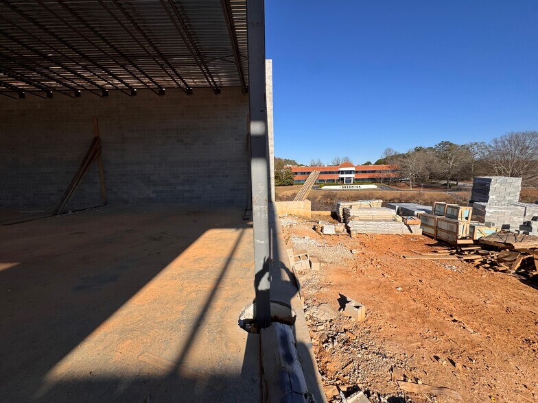 More Photos Of 1465 Lakes Pky, Lawrenceville Light Distribution For Sale