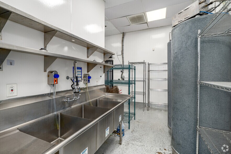 More Photos Of 1520 N Mountain Ave, Ontario Unknown For Lease