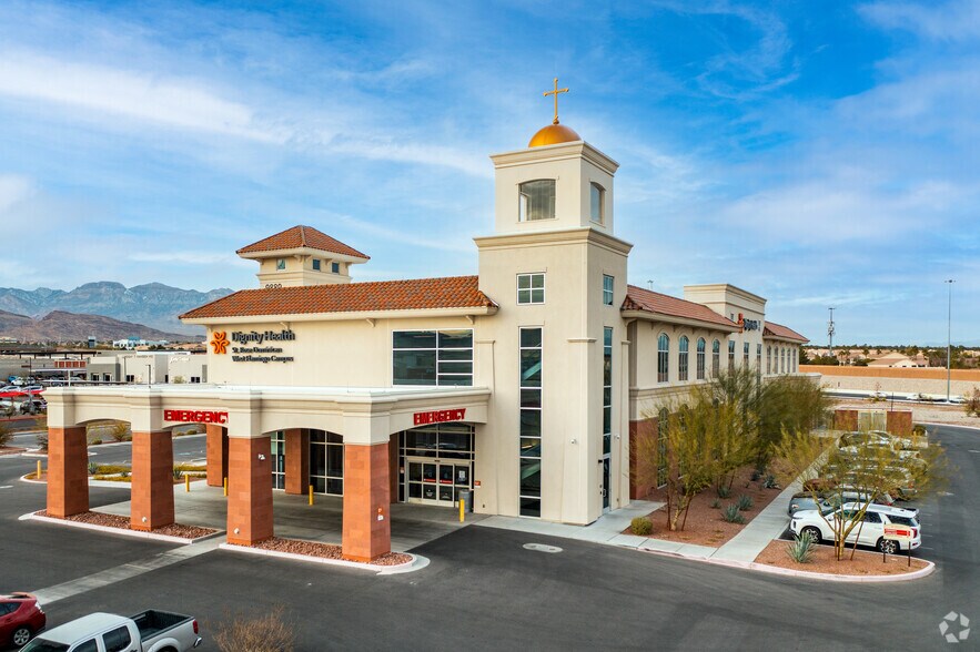 More Photos Of 9880 W Flamingo Rd, Las Vegas Hospital For Lease