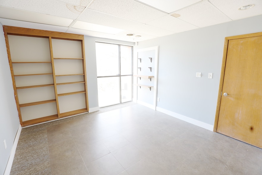 More Photos Of 1839 Pearl Rd, Brunswick Medical For Sale