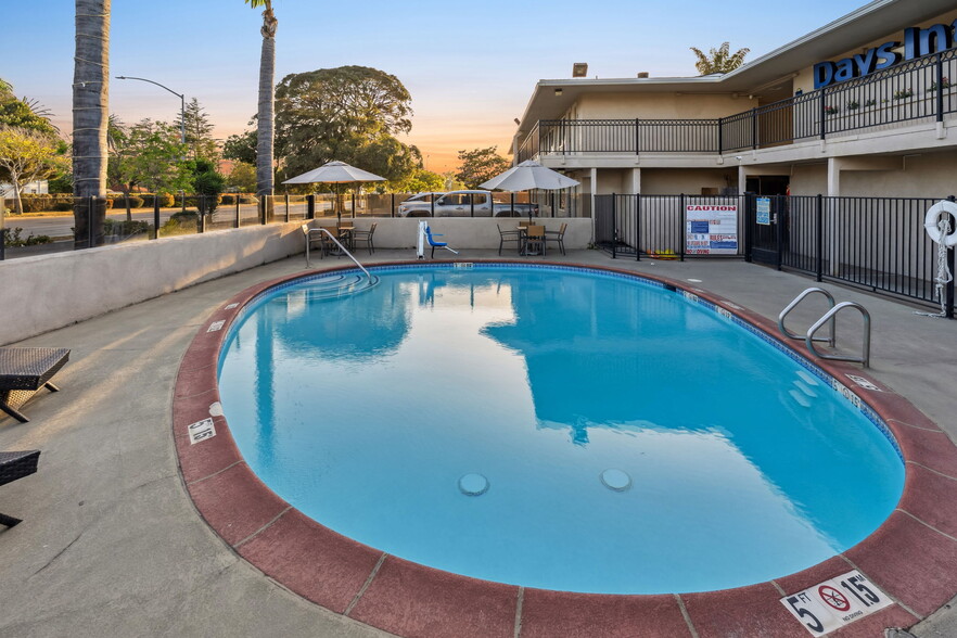 More Photos Of 839 E Main St, Santa Maria Hotel For Sale