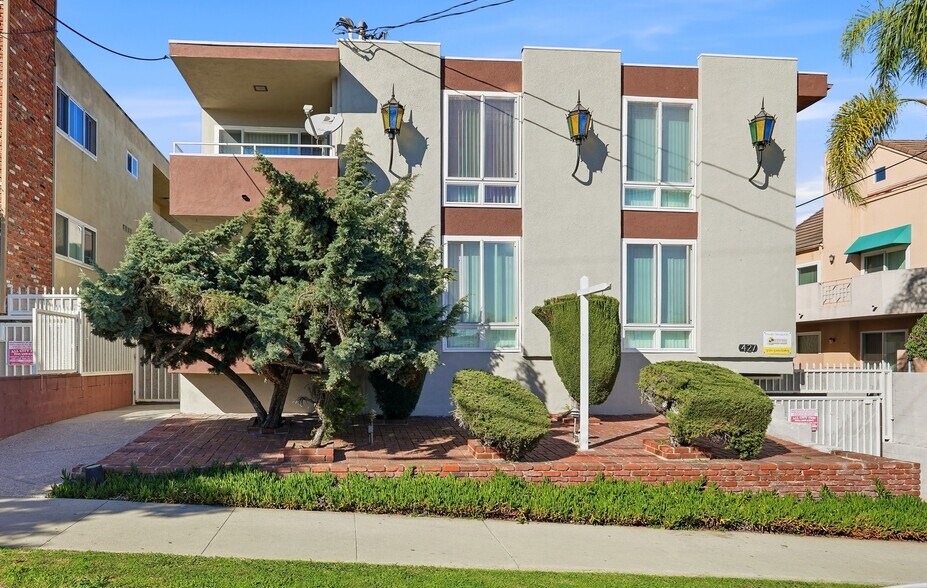 More Photos Of 427 E Tamarack Ave, Inglewood Apartments For Sale