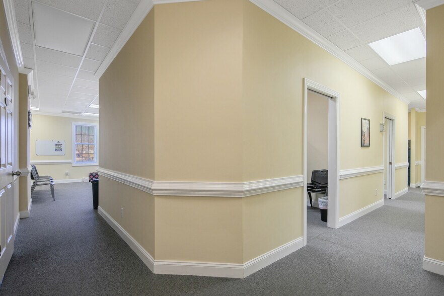 More Photos Of 2915 Raeford Rd, Fayetteville Medical For Sale