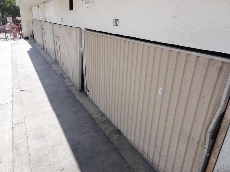 More Photos Of 12601-12615 San Fernando Rd, Sylmar Unknown For Lease
