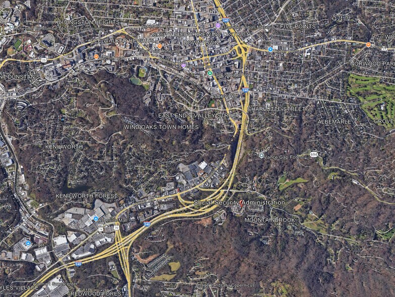 More Photos Of 800 Centre Park Dr, Asheville Office For Sale