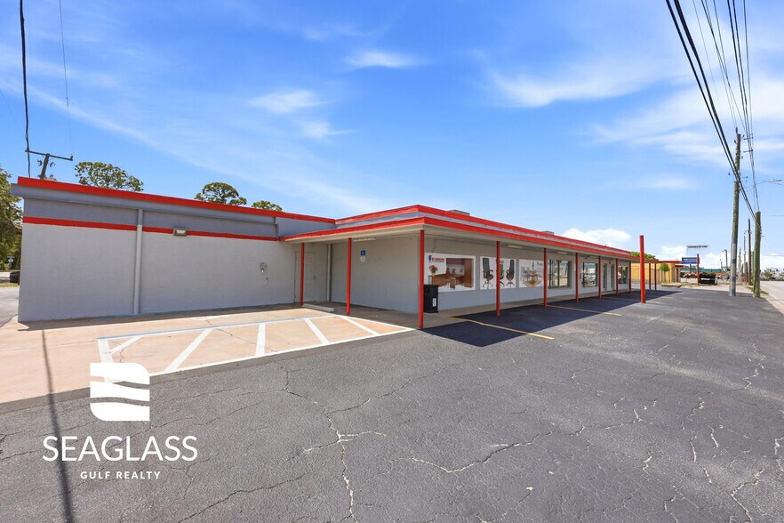 Primary Photo Of 2730 Fowler St, Fort Myers Freestanding For Sale
