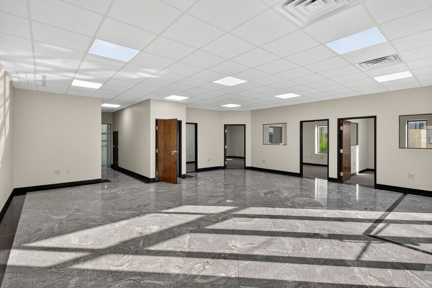 More Photos Of 16680 W Basin St, Odessa Warehouse For Sale