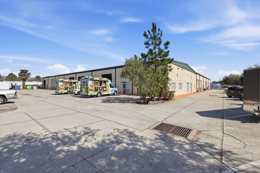 Primary Photo Of 1220 Biscayne Blvd, Deland Warehouse For Lease