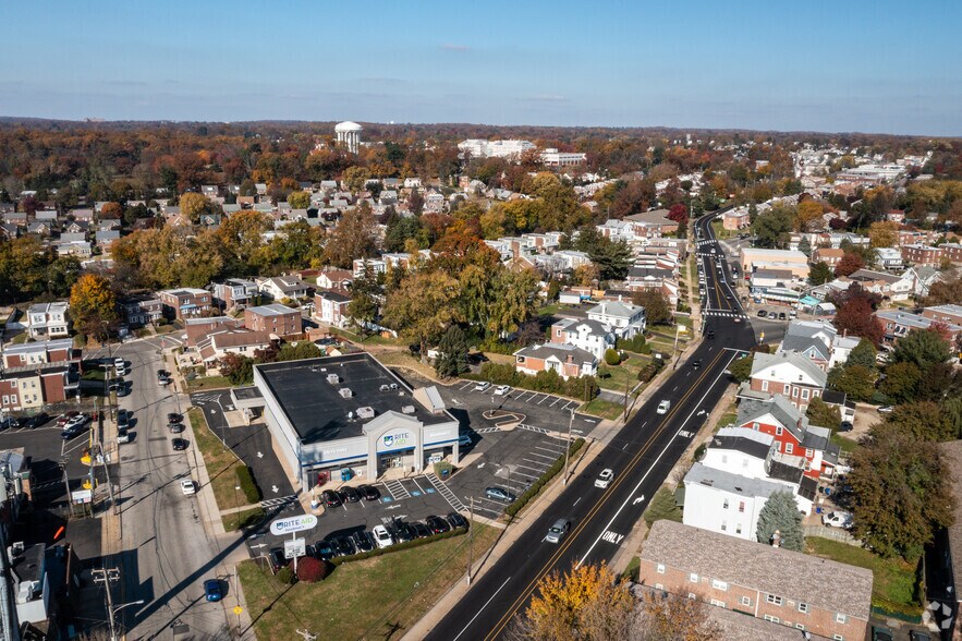 More Photos Of 7400-7432 Oxford Ave, Philadelphia Drugstore For Sale
