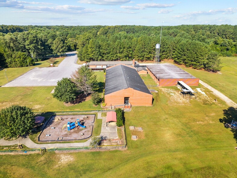 More Photos Of 8967 Cedar Grove School Loop Rd, Nashville Schools For Sale