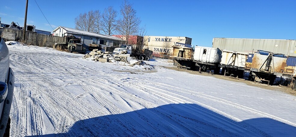 More Photos Of 11333 84 St SE, Calgary Industrial For Sale