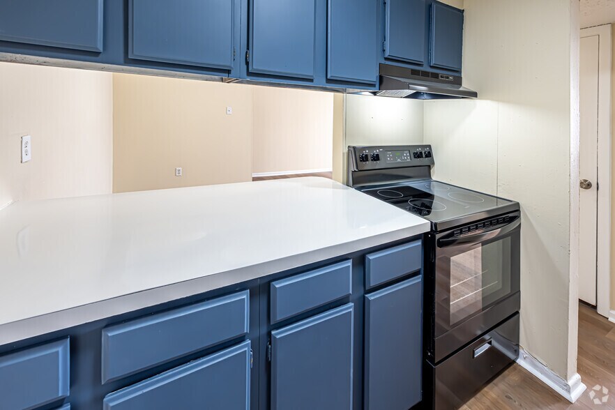 More Photos Of 4445 Alvin Dark Ave, Baton Rouge Apartments For Sale