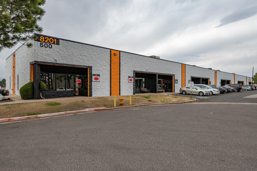 More Photos Of 8200 E Pacific Pl, Denver Unknown For Lease